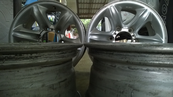 ล้อเล็บเหยี่ยวแท้ๆทนสุดๆแถมหล่ออีกต่างหาก