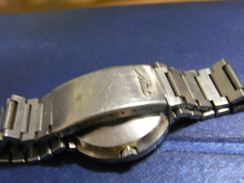 1เม.ย.((น้าเล็ก)) นำเสนอนาฬิกาข้อมือ 1เม.ย.((น้าเล็ก)) นำเสนอนาฬิกาข้อมือ