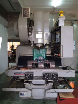 เครื่องมิลลิ่ง CNC Milling Center OKUMA &amp; OHWA MILLAC 4VA