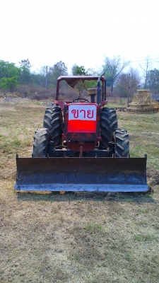 รถไถ KUBOTA 8030 DT 4WD เครื่องดี เกียร์ดี สีเดิม ๆ มีทะเบียนครบ ชอบราคาเท่าไร ต่อรองกันได้ครับ