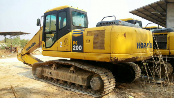 ขายรถแบคโฮ Komatsu PC200-7 ไมล์ชั่วโมง 13,&times;&times;&times; เอกสารใบแจ้งจำหน่าย รถปี 2006