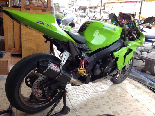 ขายคับ ninja 750. Zx7. ปี98ตัวsp inv. แฟริ่งzx10. เก็บงานใหม่ทั้งคัน