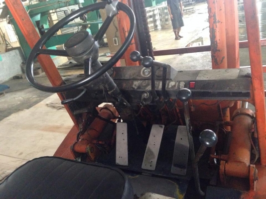 ขาย ฟอล์คลิฟต์ 3 ตัน TOYOTA 4FD30   135000