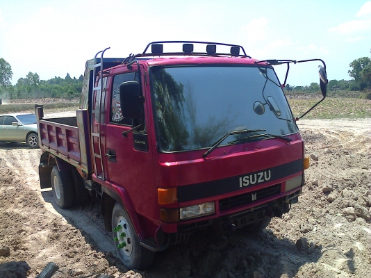 หกล้อ ISUZU-FRR ร็อกกื้195แรง ยาง8.25"ราคา845000บ.ต่อรองครับ