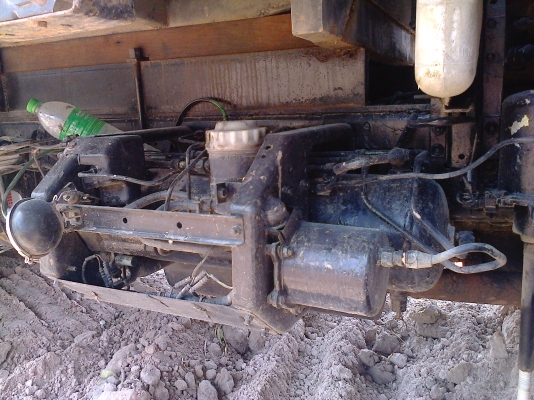 หกล้อ ISUZU-FRR ร็อกกื้195แรง ยาง8.25"ราคา845000บ.ต่อรองครับ