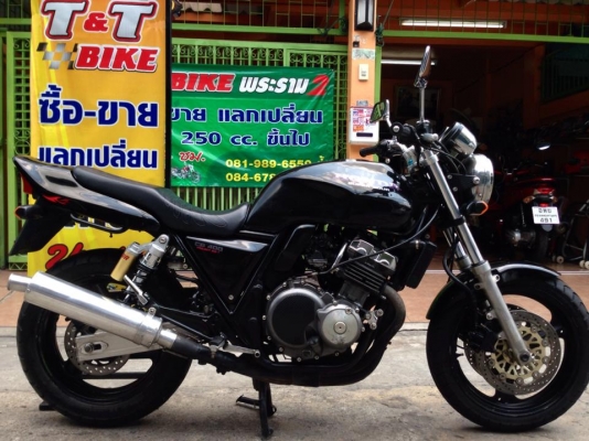 ขายด่วนHONDA CB400 ปี93เอกสารอินวอย  สภาพเดิมๆทั้งคันสีสวยเดิม ลายเดิม ท่อสูตรเสียงดุดุ