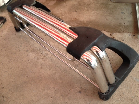 ขายโรลบาร์คู่ มีกั้นกระจก TOYOTA VIGO