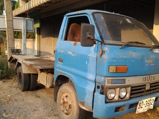 รถเทเลอร์ 6 ล้อ อีซูซุ KS พร้อมใช้งาน รถเทเลอร์ 6 ล้อ อีซูซุ KS พร้อมใช้งาน