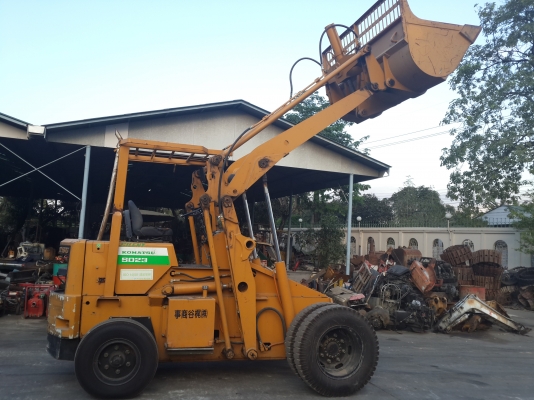 ขาย รถตัก KOMATSU รุ่น SD23 มือสองญี่ปุ่น