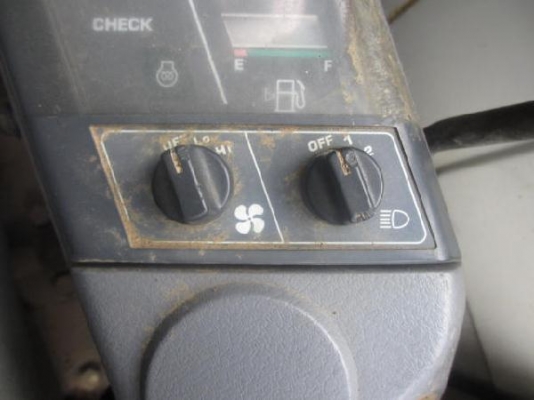 รถขุด Komatsu PC45-1#2394 ชั่วโมงการทำงาน 4797ชม. นำเข้าเองจากญี่ปุ่นค่ะ