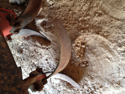 ขาย โรตารี่ติดรถคูโบต้า ตราช้าง RX163 D สภาพพร้อมใช้ใบมีดเต็ม ขาย โรตารี่ติดรถคูโบต้า ตราช้าง RX163 D สภาพพร้อมใช้ใบมีดเต็ม