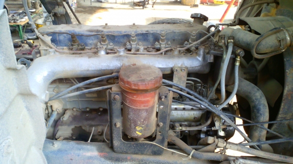 หกล้อ ISUZU FSR11HK บรรทุกน้ำ ๘ ๐๐๐ ลิตร