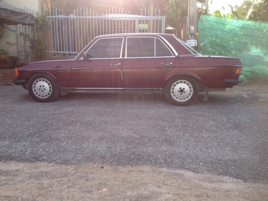 ขาย!!!เบ๊นซ์230 เครื่อง2j ติดlpgแจ้งลงเล่มแล้ว ขับแบบประหยัด แอร์เย็น ชุดสีสวย มีสัญญานกันขโมย พร้อมใช้งาน 88000บาท^^