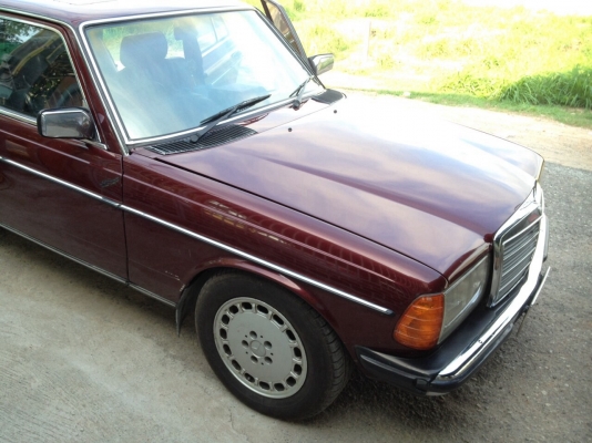 ขาย!!!เบ๊นซ์230 เครื่อง2j ติดlpgแจ้งลงเล่มแล้ว ขับแบบประหยัด แอร์เย็น ชุดสีสวย มีสัญญานกันขโมย พร้อมใช้งาน 88000บาท^^