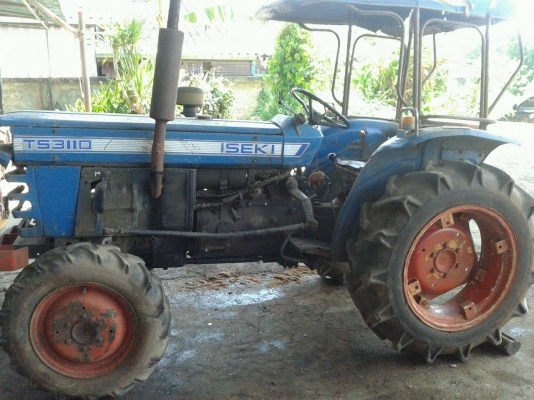 ขายรถไถ ISEKI TS3110F 2เพลา พวงมาลัยพาวเวอร์ เพลาหน้าเสียเปลี่ยนลูกปืนซีลก็ใช้ได้เหมือนเดิม