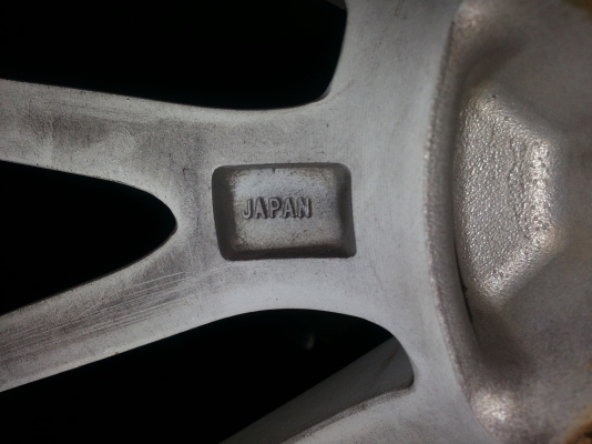 ขายแม็ก17  -7.5  Japan  พร้อมยาง  205/45/17   ปี12สวยๆ1ชุด