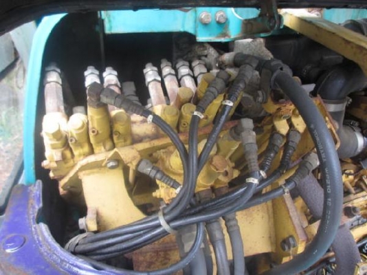 KOMATSU PC45-1 รถขุดเก่านอกนำเข้าจากญี่ปุ่น KOMATSU PC45-1 รถขุดเก่านอกนำเข้าจากญี่ปุ่น