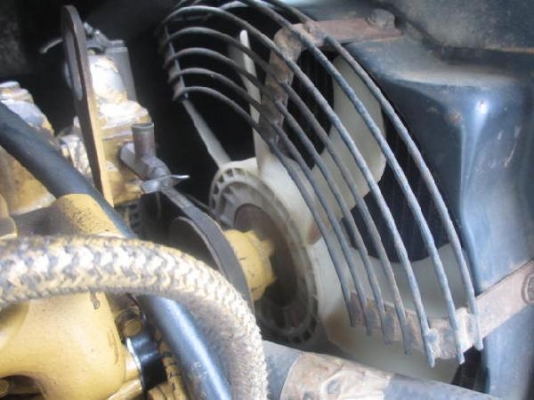 KOMATSU PC45-1 รถขุดเก่านอกนำเข้าจากญี่ปุ่น KOMATSU PC45-1 รถขุดเก่านอกนำเข้าจากญี่ปุ่น