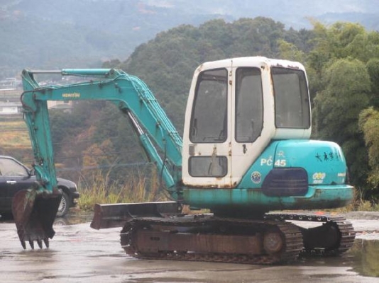 KOMATSU PC45-1 รถขุดเก่านอกนำเข้าจากญี่ปุ่น KOMATSU PC45-1 รถขุดเก่านอกนำเข้าจากญี่ปุ่น