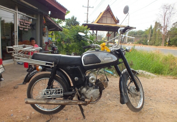 ขาย yl2 100 ทะเบียนโอน เครื่องดีมาก ครบๆ