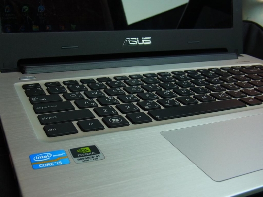 โน็ตบุ็ก Asus K46c i5 กาดร์จอnvidia 2GB แรม 4GB HDD750