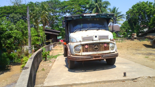 หกล้อเบ๊นซ์ เครื่องหกสูบ มีวินซ์ลาก