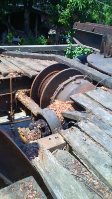 หกล้อเบ๊นซ์ เครื่องหกสูบ มีวินซ์ลาก