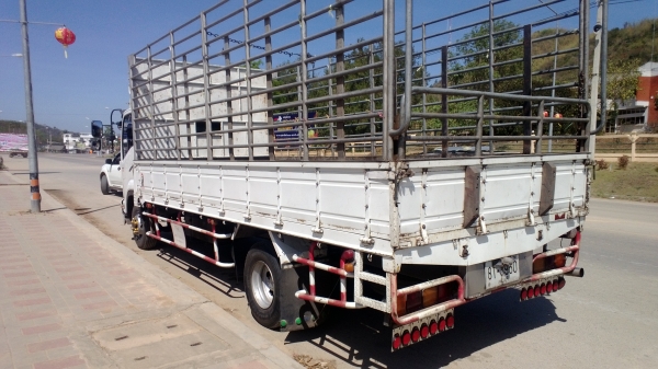 ขายด่วน ISUZU FRR 210แรงขาย 400000ต่อรองได้รถปี 54