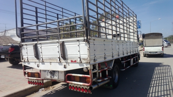 ขายด่วน ISUZU FRR 210แรงขาย 400000ต่อรองได้รถปี 54