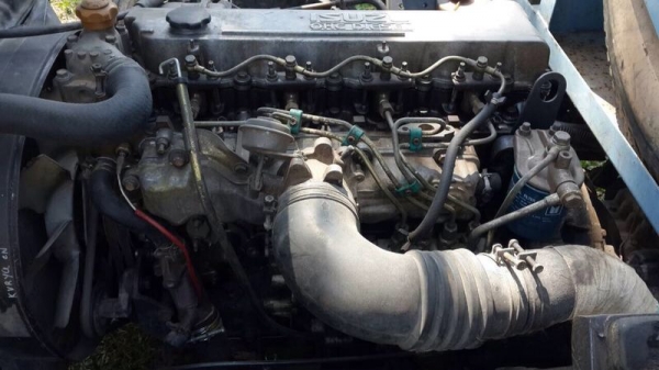 รถอีซูซุ 6 ล้อดั้ม NPR 120 แรงม้า. ปี 42  สนใจติดต่อ 081 - 6079515