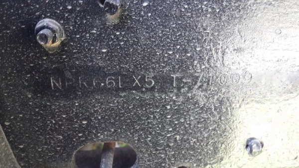 รถอีซูซุ 6 ล้อดั้ม NPR 120 แรงม้า. ปี 42  สนใจติดต่อ 081 - 6079515