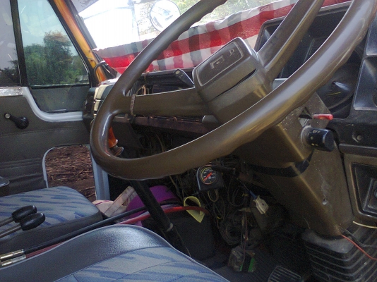 ขายสิบล้อ อีซูสุJCMสองเพลาดั้มพ์ ช่วงล่างจำโบ้200 รถสวยสภาพพร้อมใช้งาน ขายสิบล้อ อีซูสุJCMสองเพลาดั้มพ์ ช่วงล่างจำโบ้200 รถสวยสภาพพร้อมใช้งาน