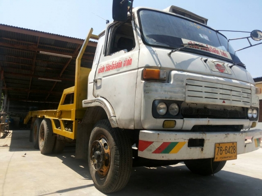 ขายรถสิบล้อ เพลาเดียว. NISSAN. UD. หางลากแม็คโคได้  สถาพดี