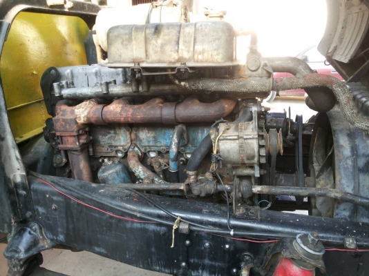 ขายรถสิบล้อ เพลาเดียว. NISSAN. UD. หางลากแม็คโคได้  สถาพดี