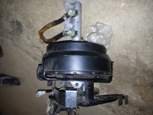 ขายหม้อลมปั๊มเบรคบน Hino FC4J