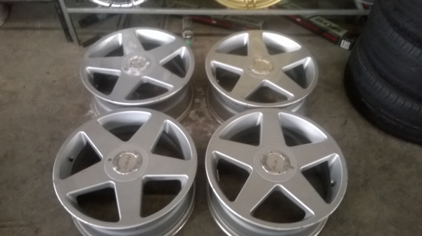 ขายล้อขอบ17 4รู114 5รุ114ล้อนอกชุดละ4800 ขายล้อขอบ17 4รู114 5รุ114ล้อนอกชุดละ4800