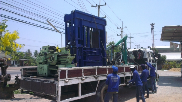 Sell> ขายเครื่องอัดกระดาษ/อัดกระป๋อง ไฮดรอลิค ตัวใหญ่ พร้อมใช้งานครับ เครื่องสภาพสวยครับ อัดได้ทุกประเภท กำแพงแสน นครปฐมครับ