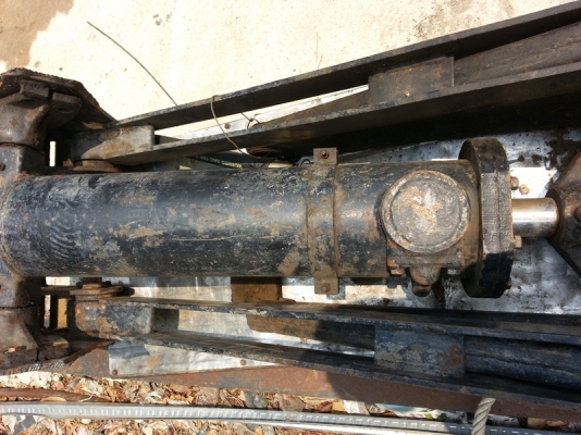 ขายชุดกระบอกดั๊ม 4 ตัน พร้อมตัวปั่น ขายชุดกระบอกดั๊ม 4 ตัน พร้อมตัวปั่น