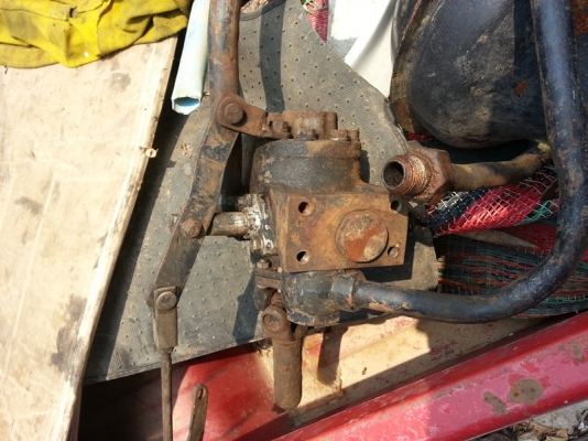 ขายชุดกระบอกดั๊ม 4 ตัน พร้อมตัวปั่น ขายชุดกระบอกดั๊ม 4 ตัน พร้อมตัวปั่น