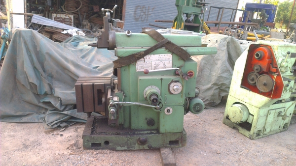 Sell> ขายแท่นไส 18" นิ้ว ญี่ปุ่นแท้ๆครับ ตัวนี้รุ่นใหม่ของจริงครับ เกียร์บล็อค ใช้งานง่าย กำแพงแสน นครปฐมครับ