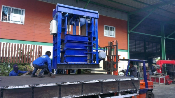 ชุดสุดท้ายของวันแล้วครับ เดี๋ยวพรุ่งนี้จะมา ลงเครื่องสวยๆ ให้เพื่อนสมาชิกได้ชมกันอีกน่ะครับ