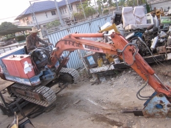 ขาย - รถขุด KUBOTA: KH026 พร้อมหัวกระแทก มือสองเก่าญี่ปุ่น สภาพสวยพร้อมใช้งาน