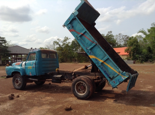 ขาย 6 ล้อหัวยาวดั้มสภาพพร้อมใช้งาน ไม่มีทะเบียน คัสซีสวยจัดตลอดเส้นไม่มีบวม เครื่อง DA120 ช่วงล่างเดิม สนใจอยากได้ไปใช้งานต่อรองราคาได้ครับ