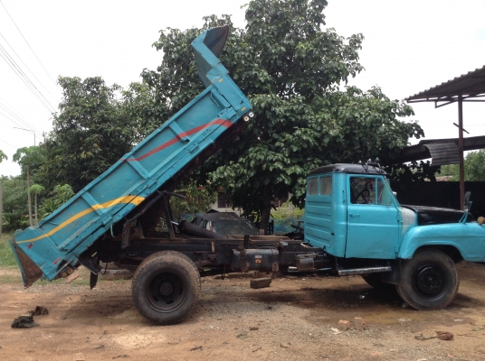 ขาย 6 ล้อหัวยาวดั้มสภาพพร้อมใช้งาน ไม่มีทะเบียน คัสซีสวยจัดตลอดเส้นไม่มีบวม เครื่อง DA120 ช่วงล่างเดิม สนใจอยากได้ไปใช้งานต่อรองราคาได้ครับ