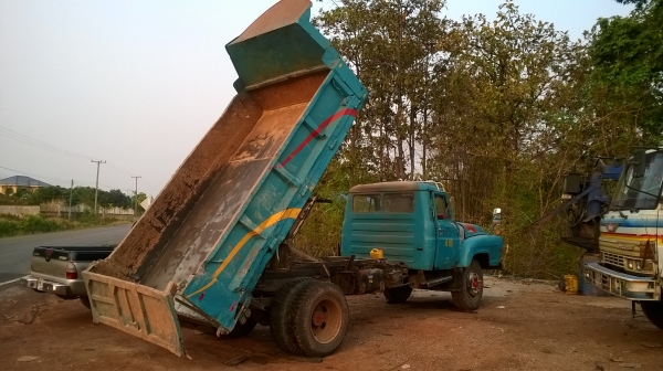 ขาย 6 ล้อหัวยาวดั้มสภาพพร้อมใช้งาน ไม่มีทะเบียน คัสซีสวยจัดตลอดเส้นไม่มีบวม เครื่อง DA120 ช่วงล่างเดิม สนใจอยากได้ไปใช้งานต่อรองราคาได้ครับ