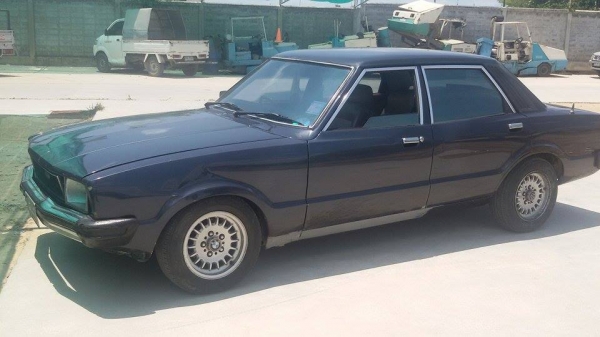 ขายford cortina mk4 วางเครื่อง2y ลงเล่มแล้ว เกียร์ auto ขับหลัง