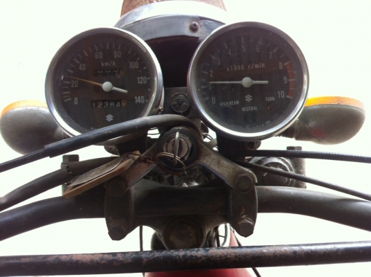 ขาย sd 125 มีทะเบียน  ราคา20,000 สนใจ 080-0980604