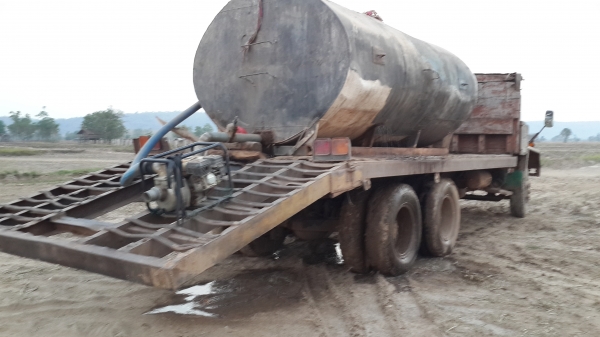 ขายเทรนเลอร์สองเพลาเรียวหางขึ้น200สบายช่วงล่างใหญ่เครื่อง190แรงทะเบียนแจ้งจอดโทร0843923995