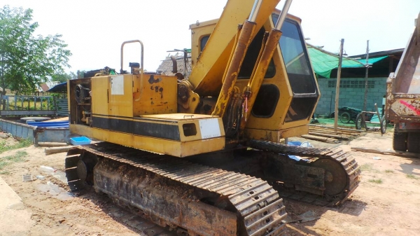 ขาย แบคโฮ CAT E120 สภาพพร้อมใช้งาน สนใจสอบถามรายละเอียด ได้ที่ 084-9160227