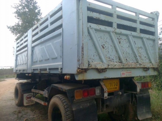 รถอีซูซุ 10 ล้อดั้ม  240 แรงม้า. ปี 39   ( ขายแม่ , ลูก )  ( นางฟ้าแท้ )   สนใจติดต่อ 081 - 6079515